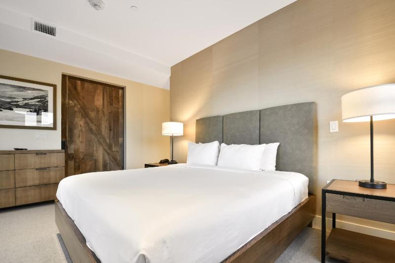 Luxurious 1 BR in Canyons Village-Ski in ski out! Save 20% on 7 Nights! - image 28