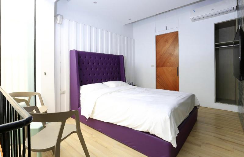 T.P. Apartment - image 8