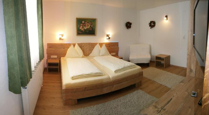 Double Room with Sofa Bed image 4