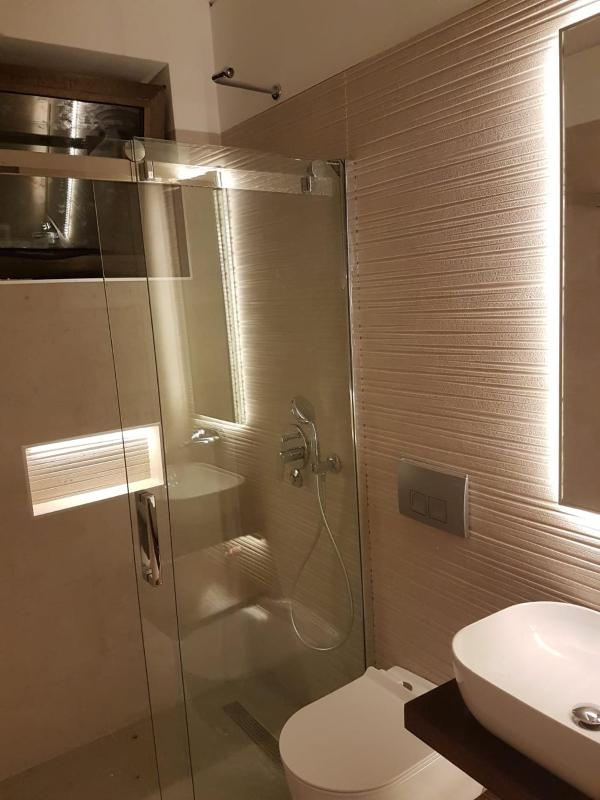 Apartment with Sea View image 2