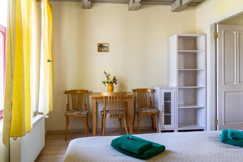 Quadruple Room image 4