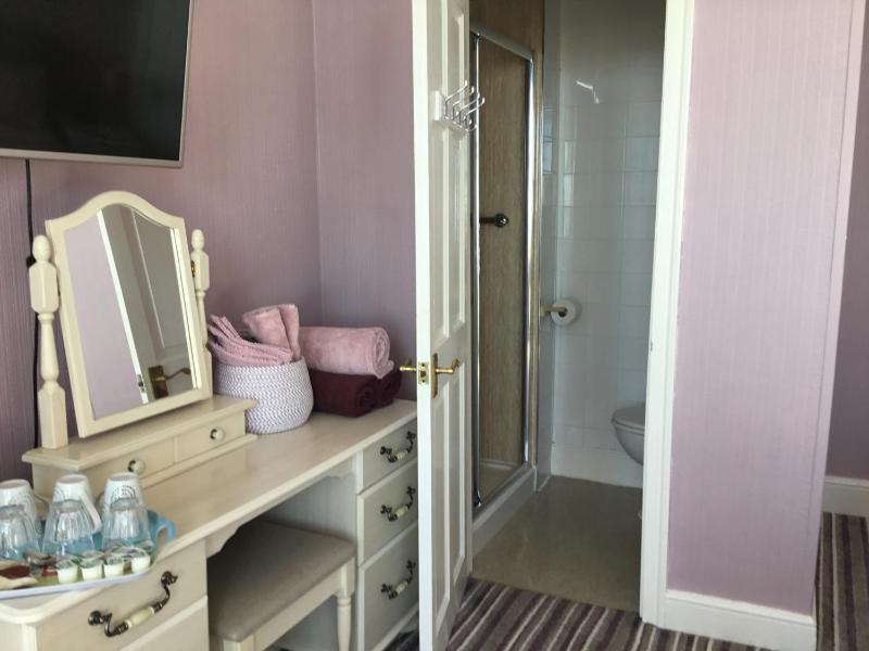 Family Room with Sea View image 1