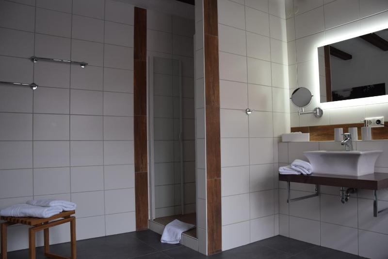 Double Room image 2