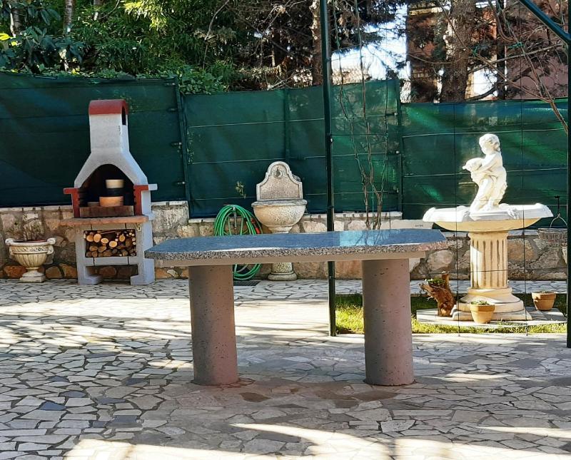 Goga Mare Apartment - image 5