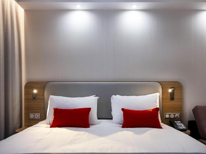 Specialty Room image 3