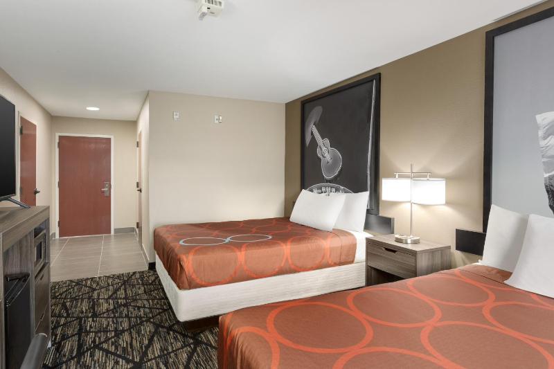 2 Queen Beds, Mobility/Hearing Impaired Accessible Room, Non-Smoking image 3