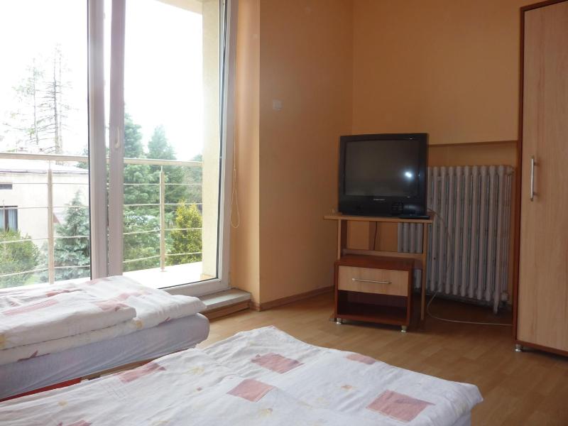 Double Room with Shared Bathroom image 4