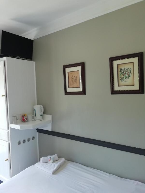 Oakwood Lodge - image 7