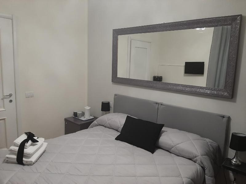 Standard Quadruple Room image 4