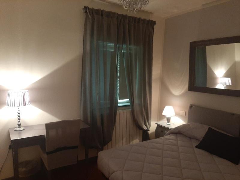 Standard Quadruple Room image 3