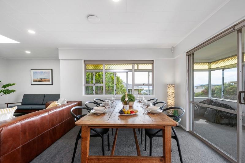 Relax at Richmond Heights - image 12