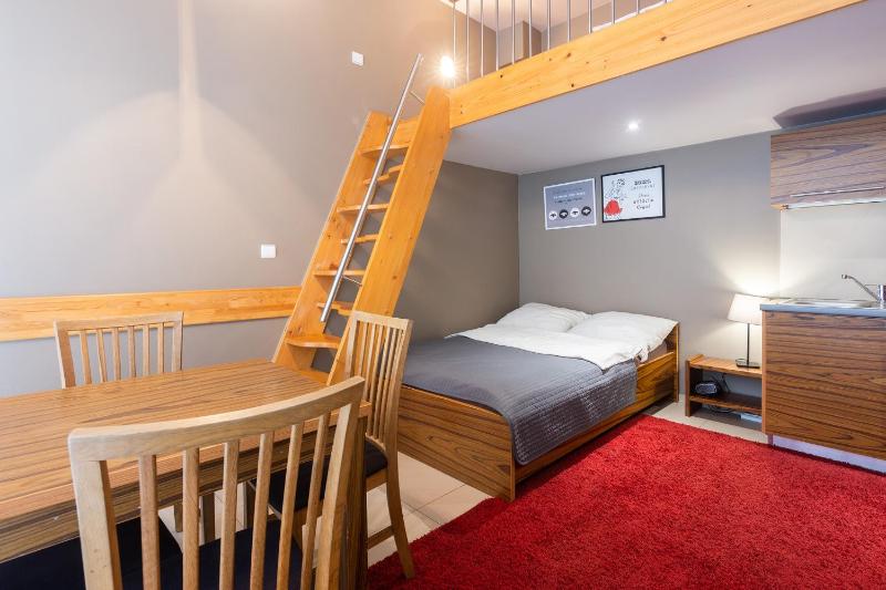 Mountain Shelter Apartamenty Brzozowa - Centrum - image 2