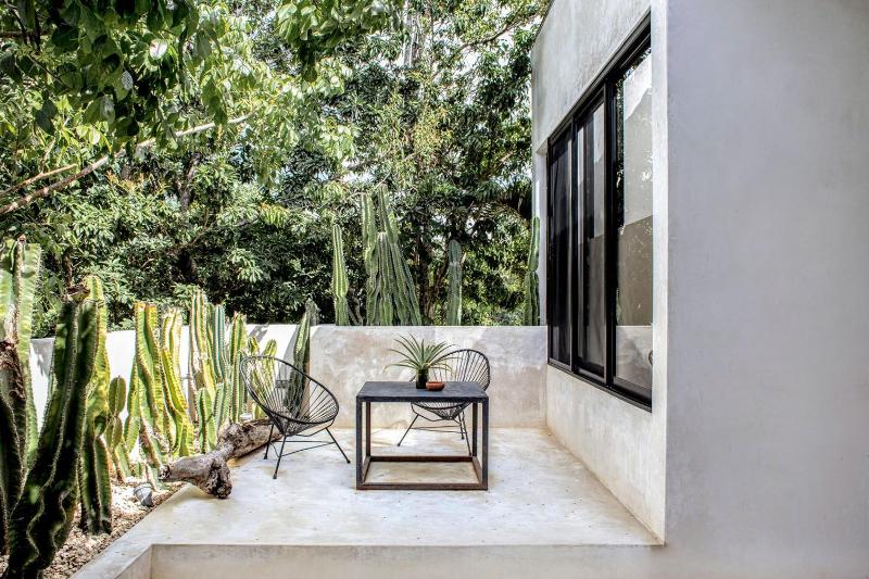 Villa in La Veleta for 16 guests - image 7