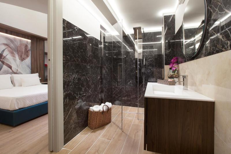 Elys Suites - image 5