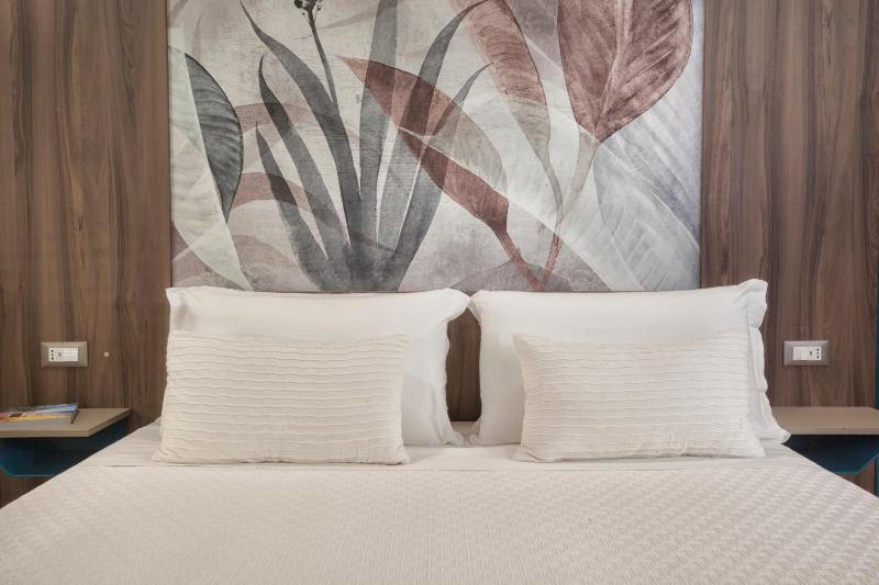 Elys Suites - image 24