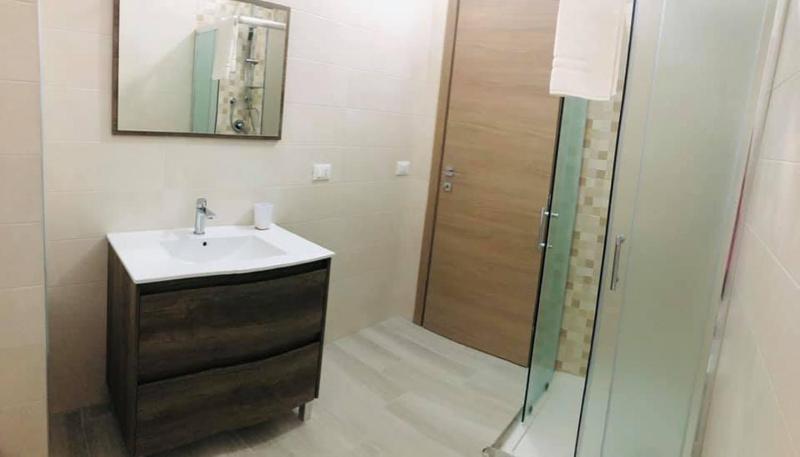 Deluxe Triple Room image 4
