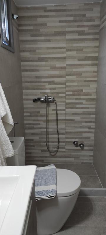 Economy Double or Twin Room image 3