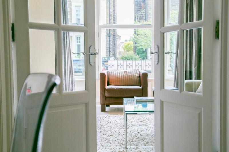 The Green House deluxe ground floor apartment - image 5
