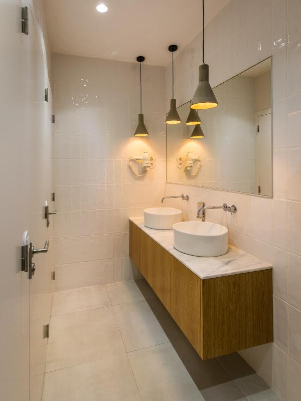 Gallery Hostel - image 36