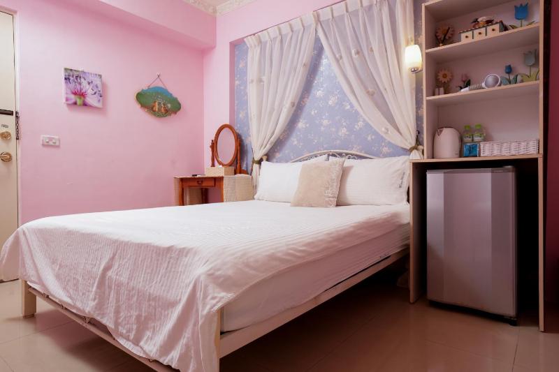 Warm Stay - image 9
