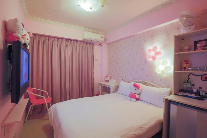 Warm Stay - image 2