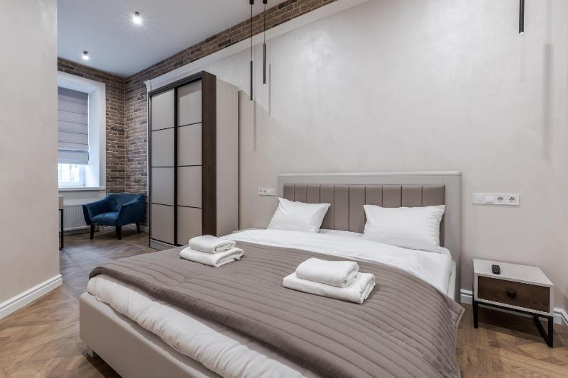 Rynok Square apartment 2 - image 16
