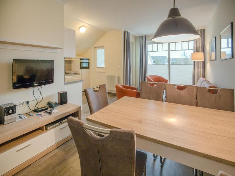 Apartment with Balcony image 3