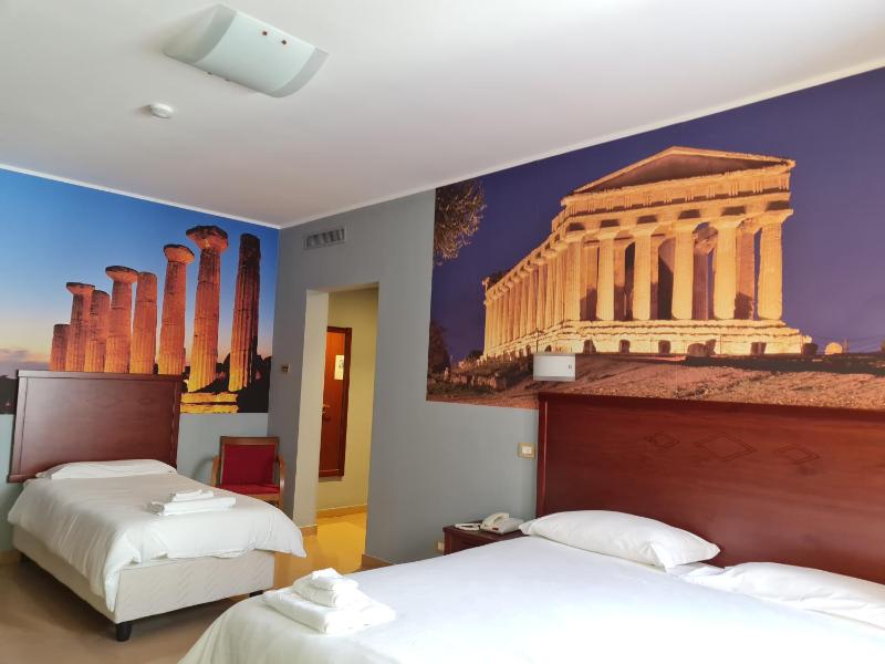 Triple Room image 4