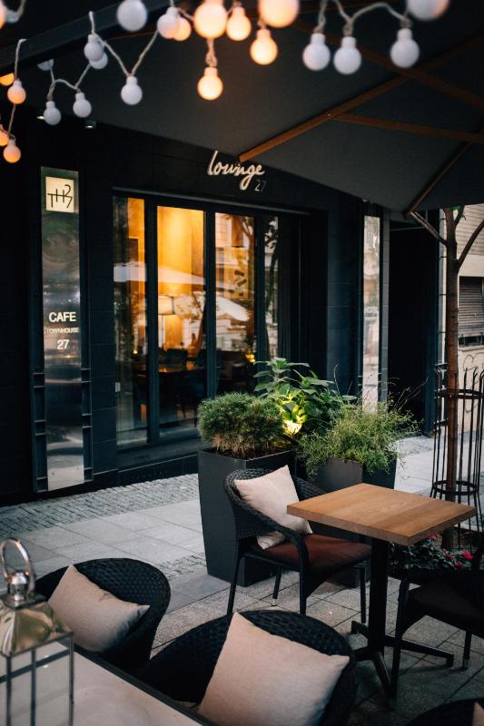 Executive Suite image 2