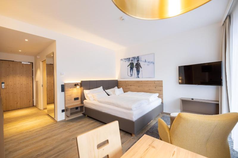Studio Apartment image 1