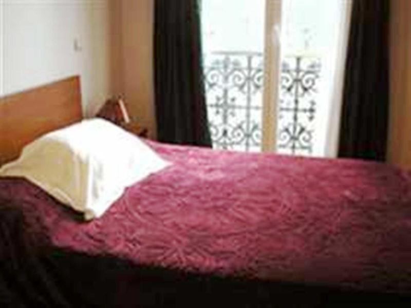 Hotel The Moon - image 4