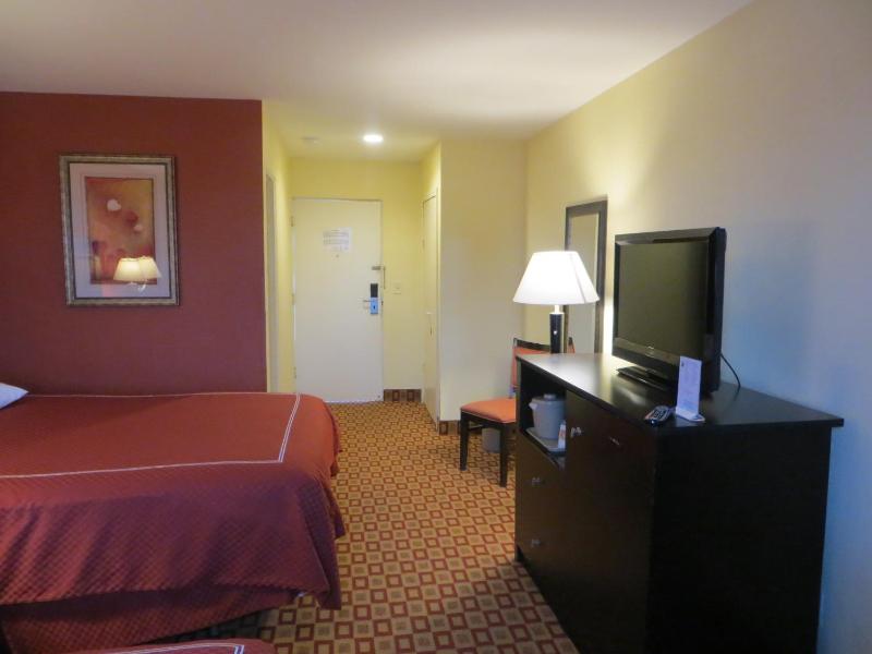 King Room - Non-Smoking image 4