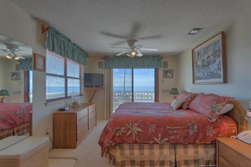Holiday Home image 1
