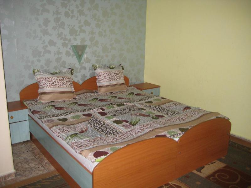Triple Room with Terrace image 2