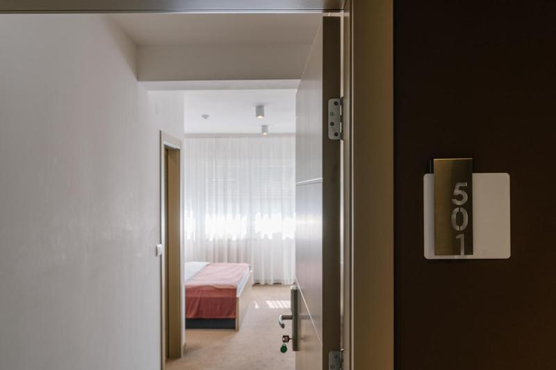 Double Room with Patio image 1