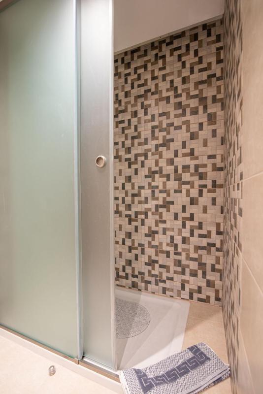 CHRISTA APARTMENTS - image 6