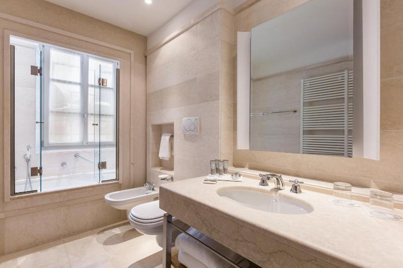 Collection Premium Room with Dolomites View  image 1