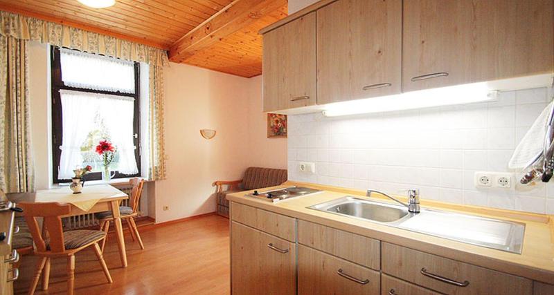 Apartment with Mountain View image 3