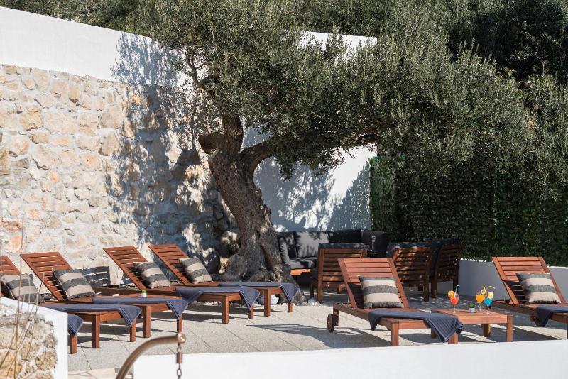 Villa Petra Apartment with private pool - image 36