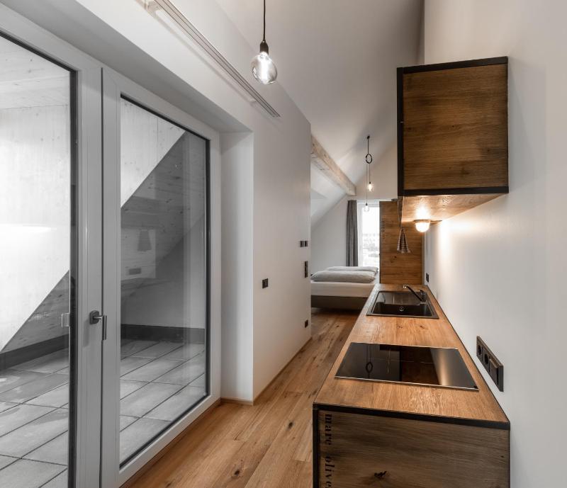 Superior Apartment image 3