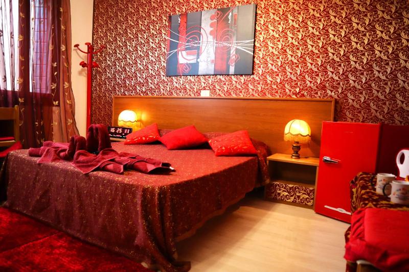 VENICE RAINBOW APARTMENT (RIALTO) - image 6