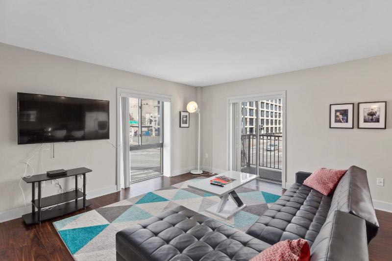 Apartment image 2