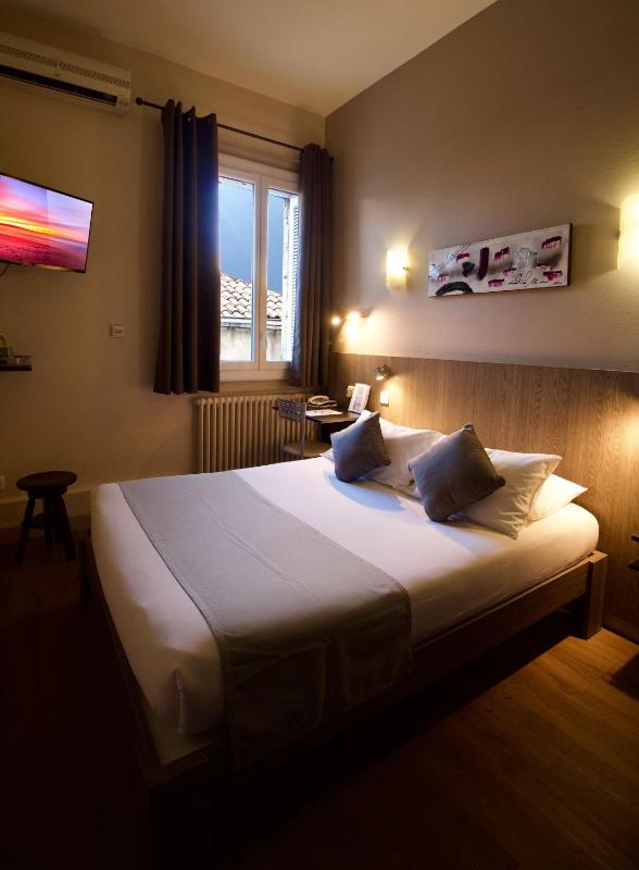 Le Strasbourg Hotel - image 1
