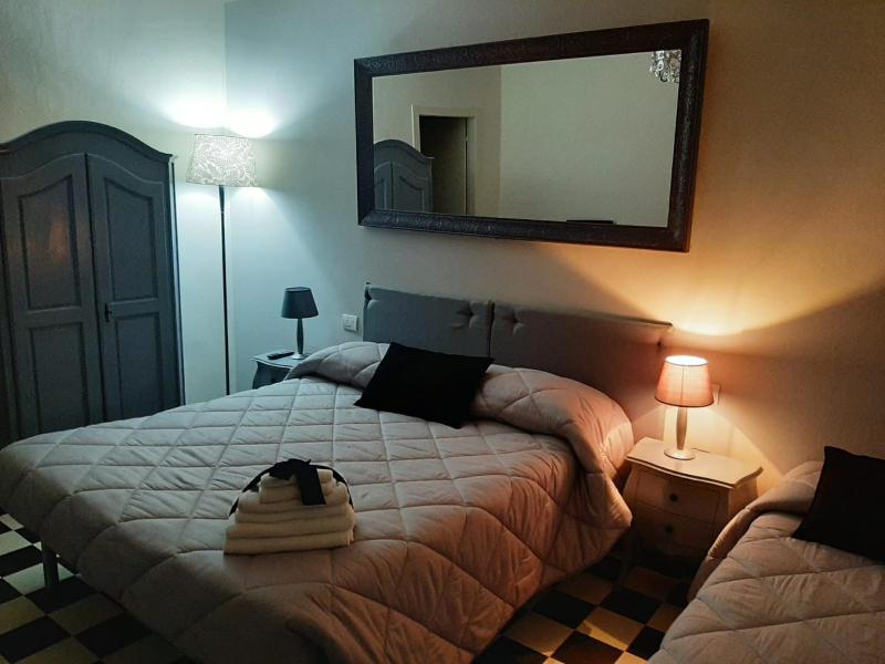 Triple Room image 3
