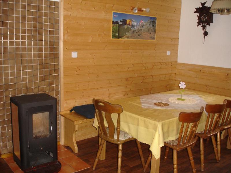 Apartment with Mountain View image 4