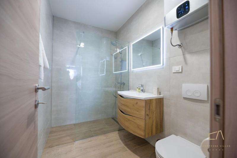 Luxury Apartments Loma - image 49