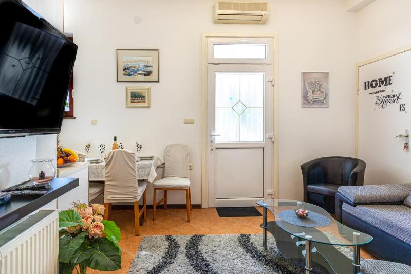 Apartment image 1