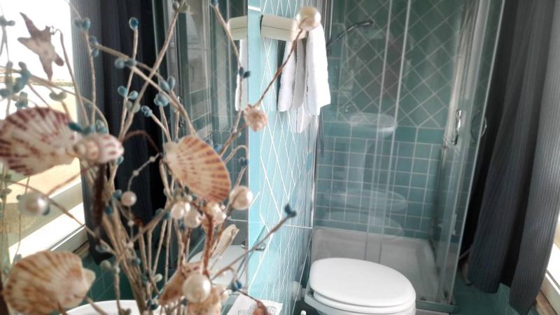 Studio with Sea View (3 Adults) image 1