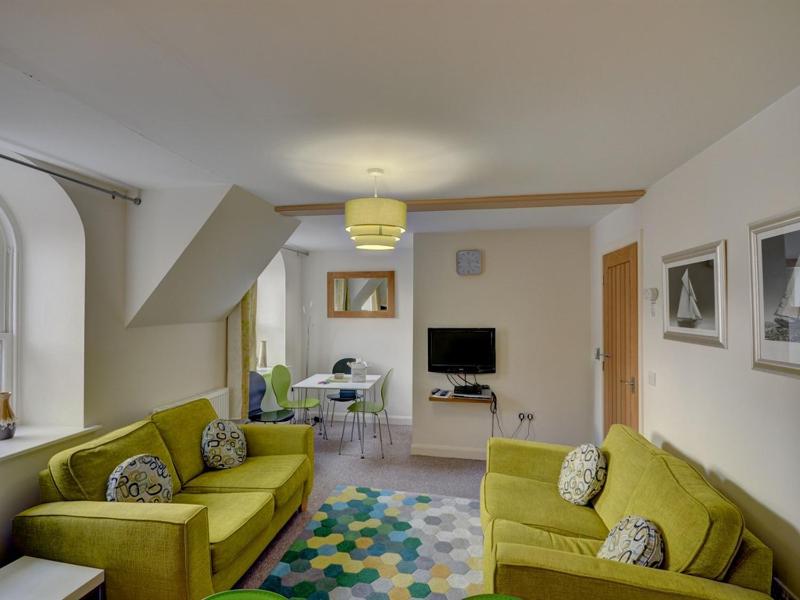 Two-Bedroom Apartment image 4