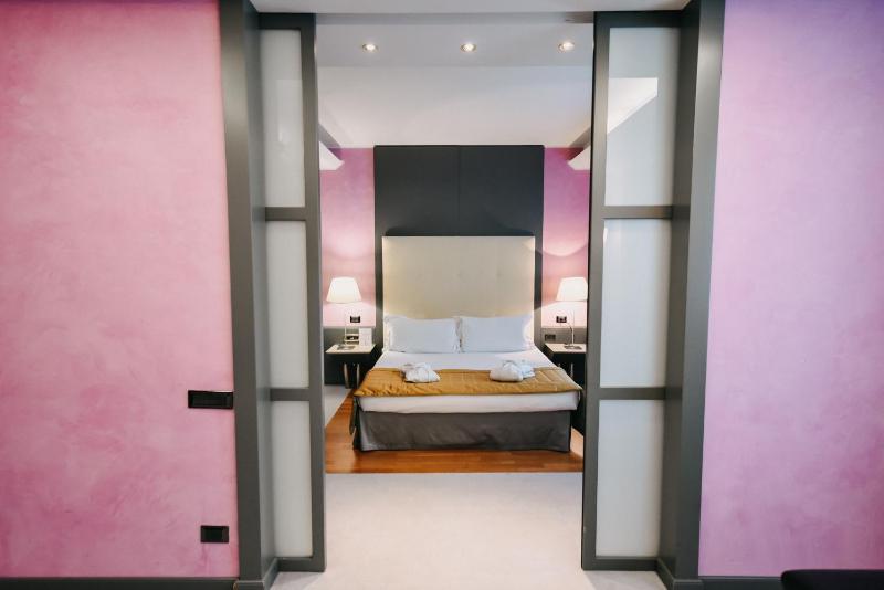 Junior Suite image 3
